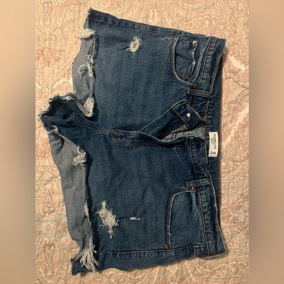 A&F High Rise Mom Short - Picture 4 of 4